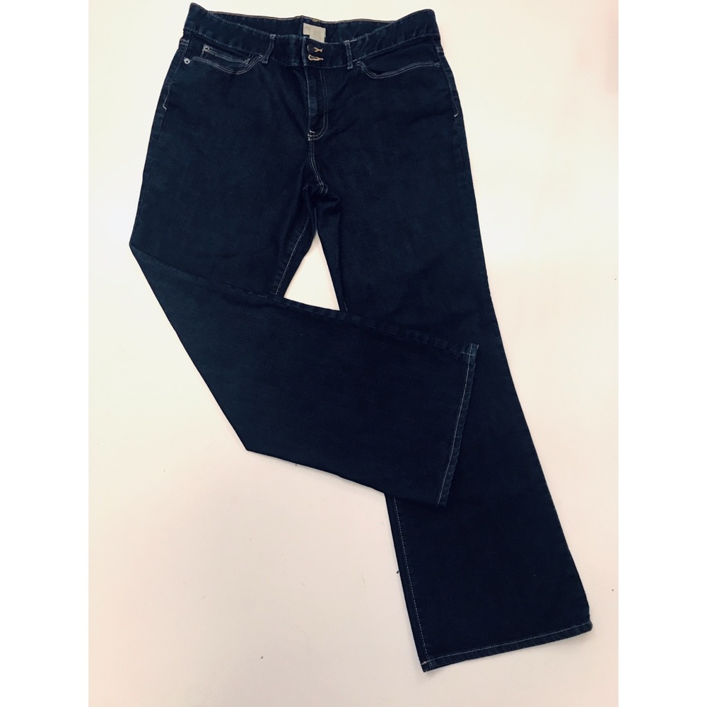 Gap women’s size W36xL30 bootcut denim jeans